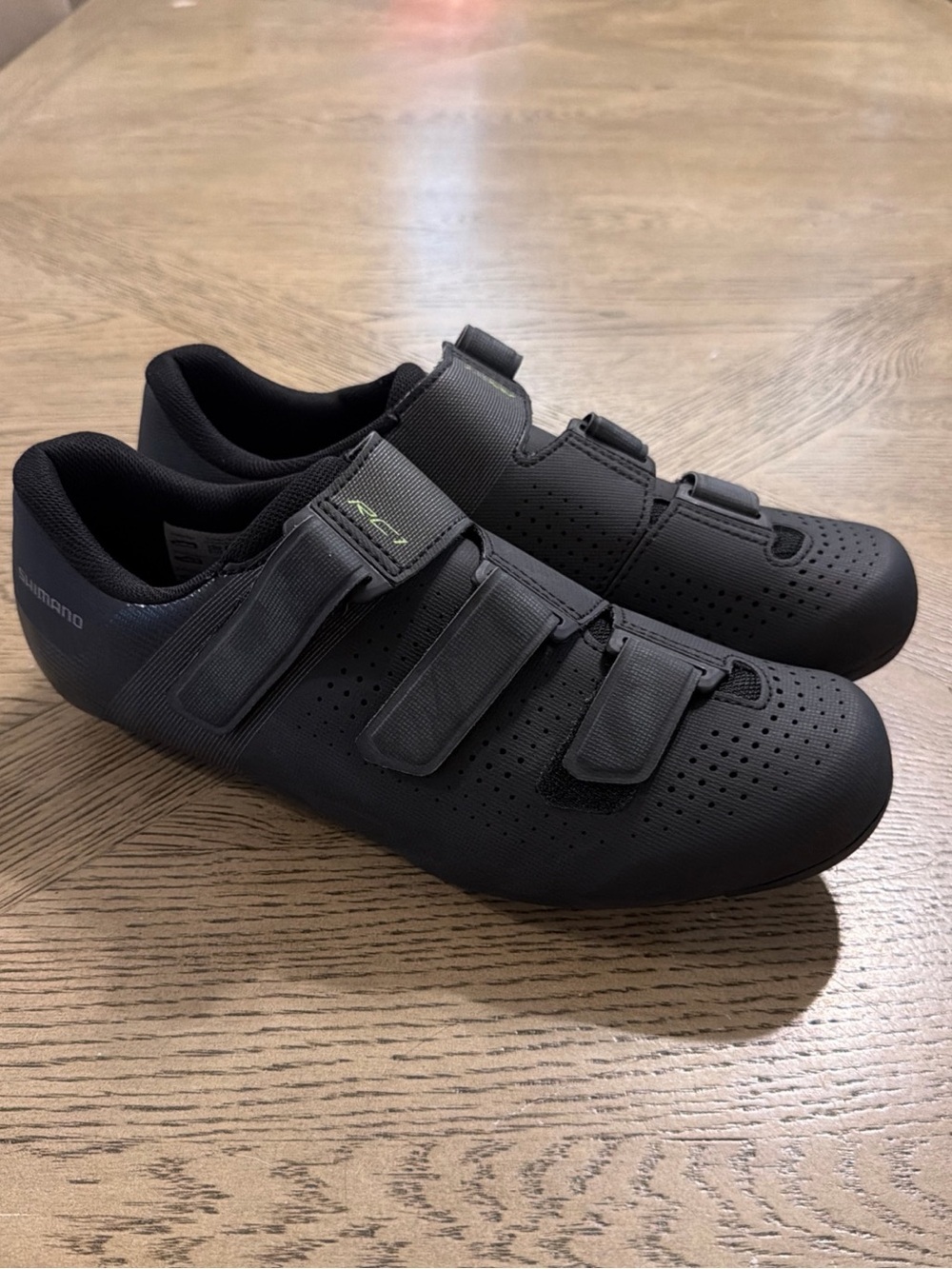Shimano Road Cycling Shoes Black US 8.9 Lightweight Breathable